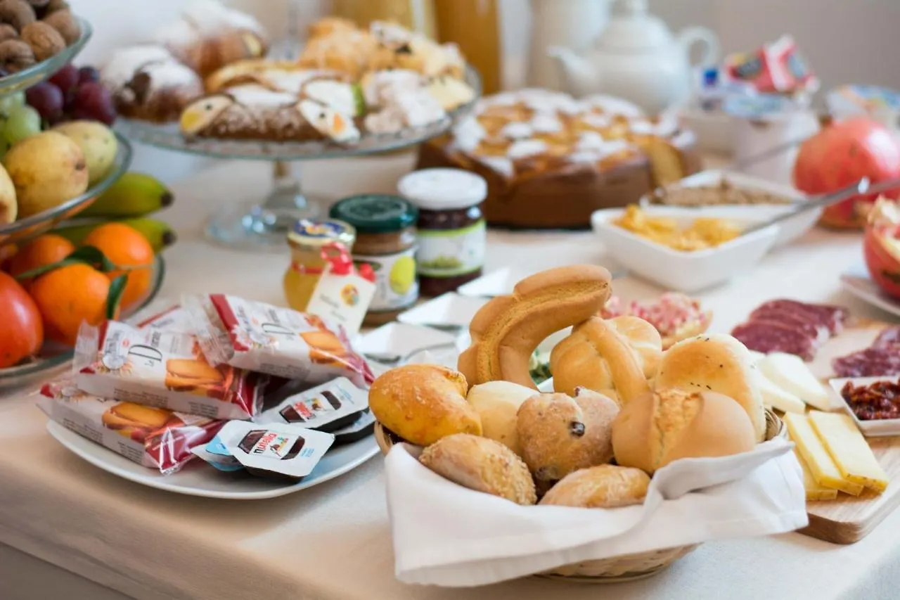 Bed and Breakfast Re Vittorio De Luxe Messina Bed & Breakfast