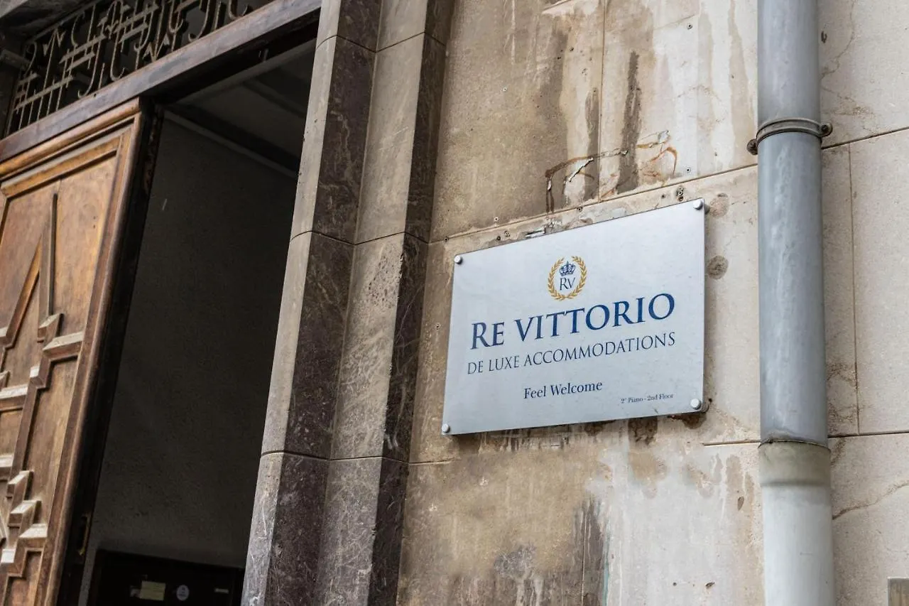 Bed and Breakfast Re Vittorio De Luxe Messina 3*,