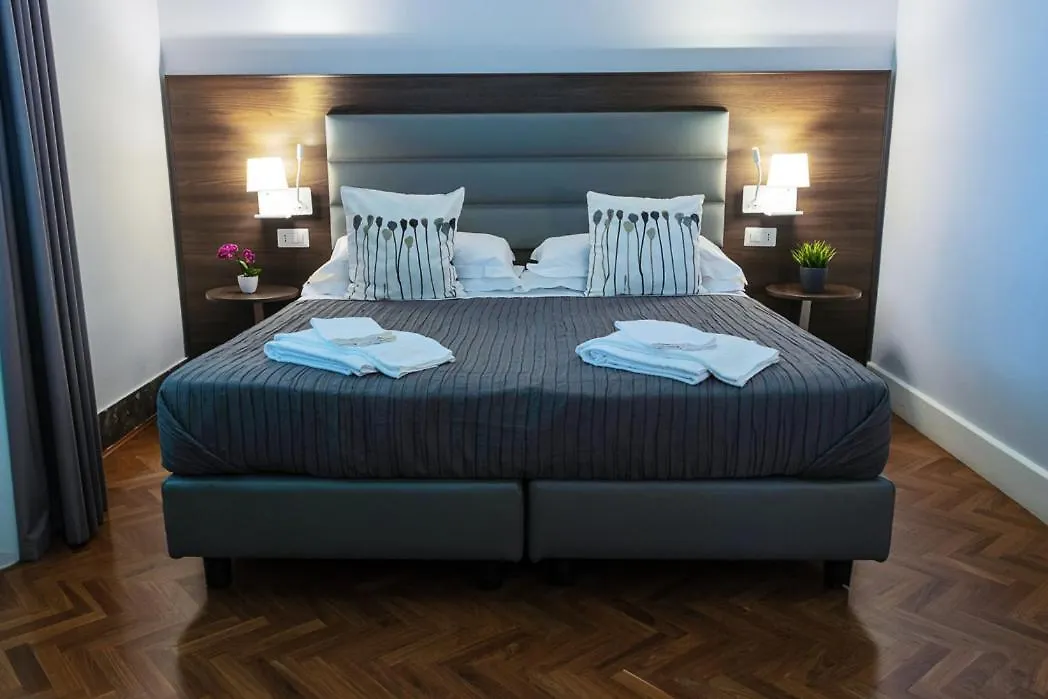 Bed and Breakfast Re Vittorio De Luxe Messina 3*,